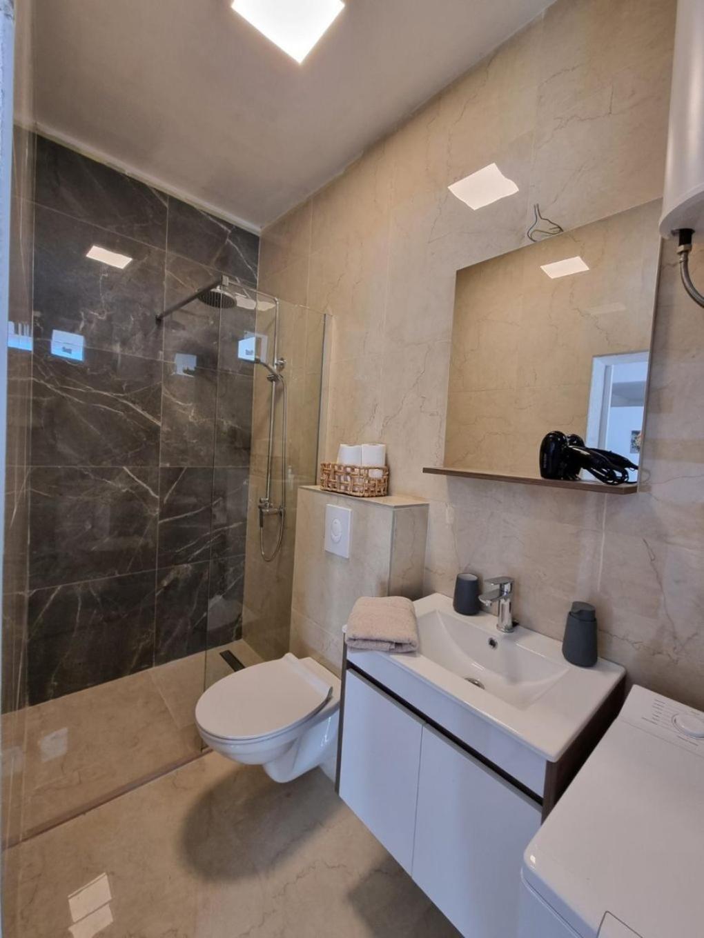 Apartments Gogi Zivogosce Ngoại thất bức ảnh
